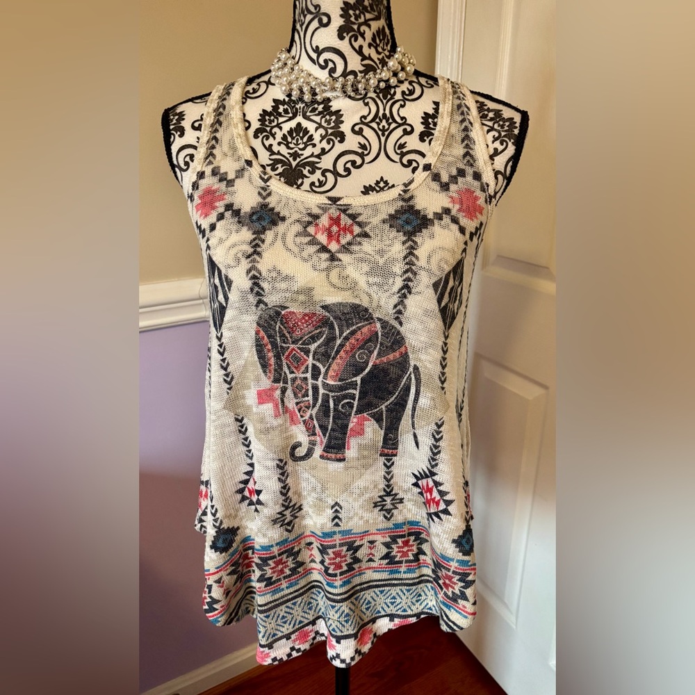 Gaze USA Elephant Printed / woven Tank Top, size Small
